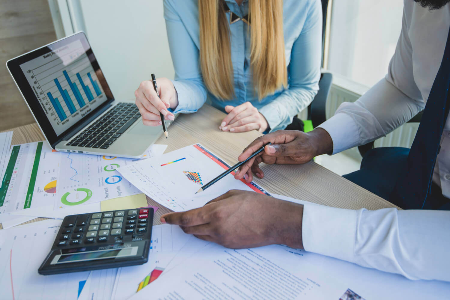 Business Valuation for Share Transfers in Qatar: Legal and Practical Guide
